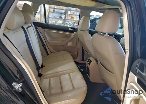 2013 Nissan Altima 2.5 z USA, uszkodzony, nr VIN 1N4AL21E19N495042